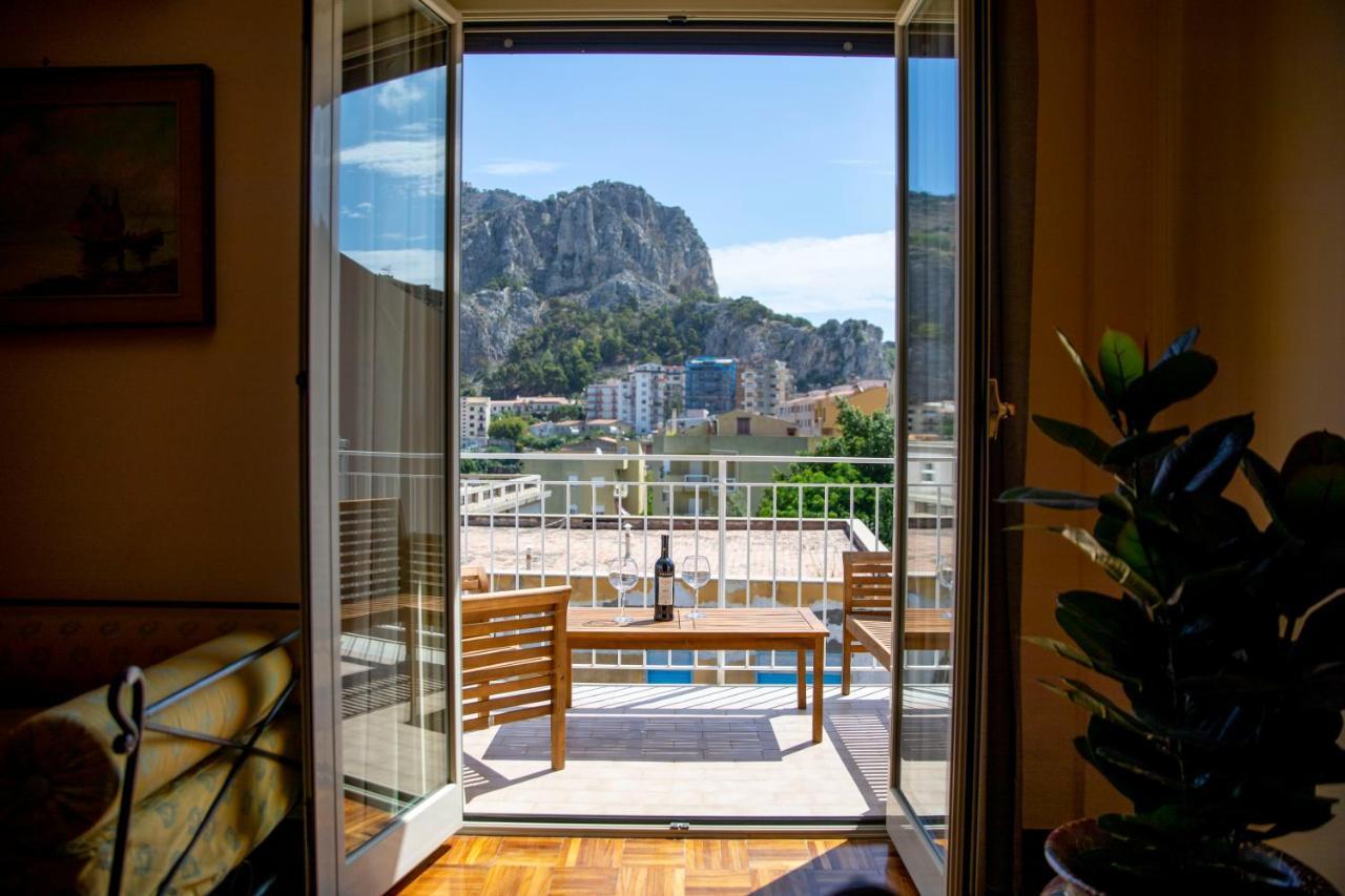 Fabiene Familyholidays Deluxe Plus Cefalu Exterior photo