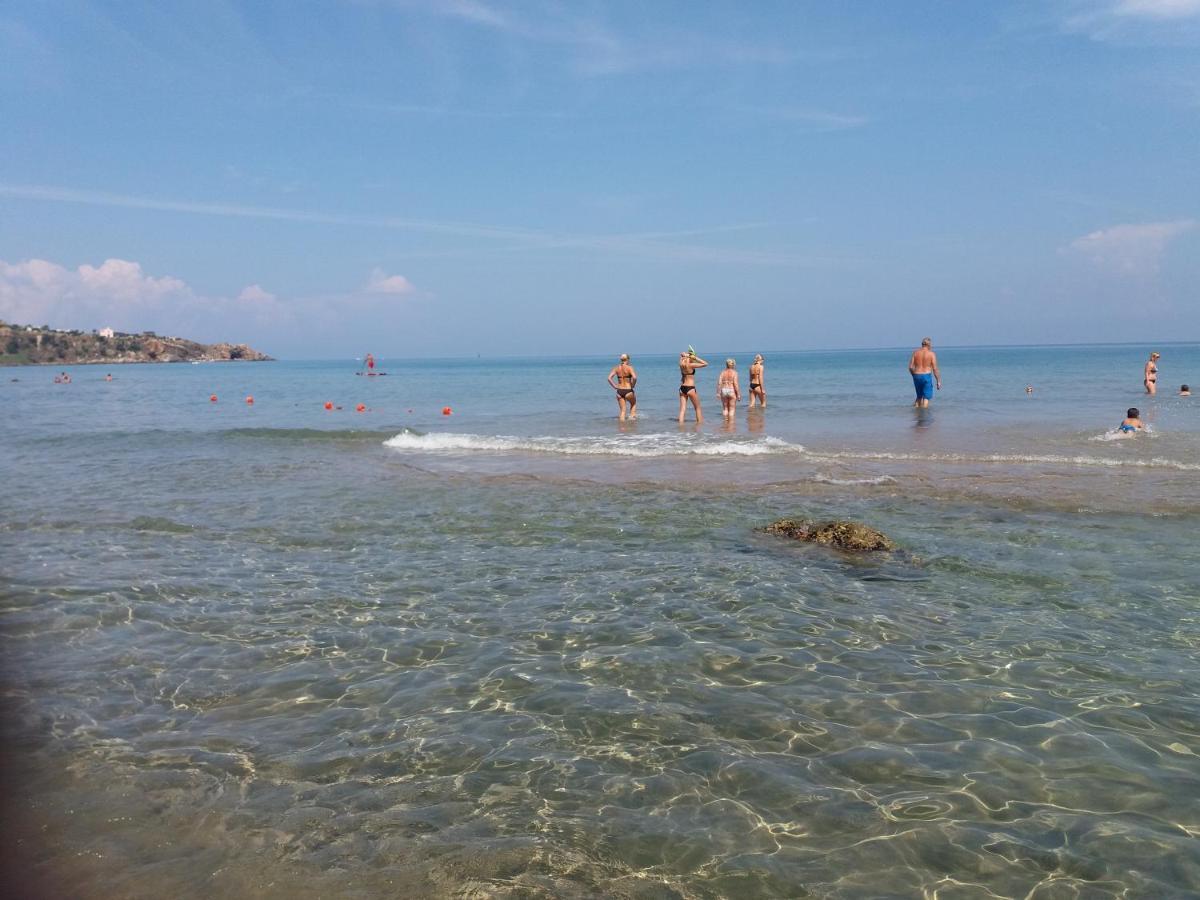 Fabiene Familyholidays Deluxe Plus Cefalu Exterior photo