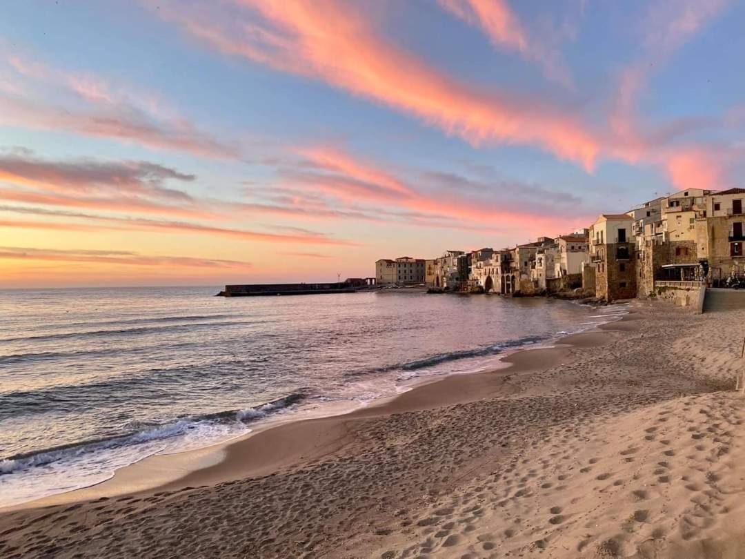 Fabiene Familyholidays Deluxe Plus Cefalu Exterior photo