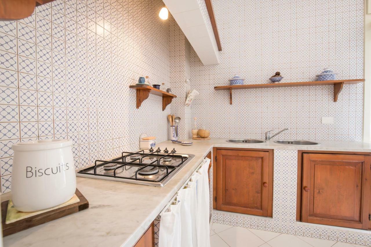 Fabiene Familyholidays Deluxe Plus Cefalu Exterior photo